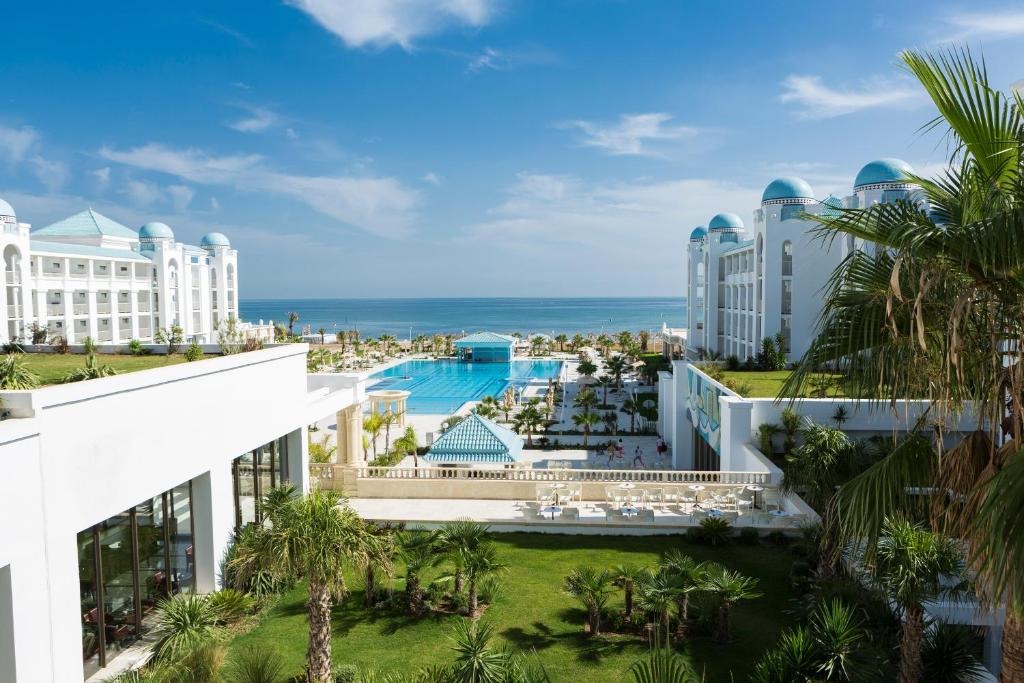 هتل کانکورد گرین پارک پالاس